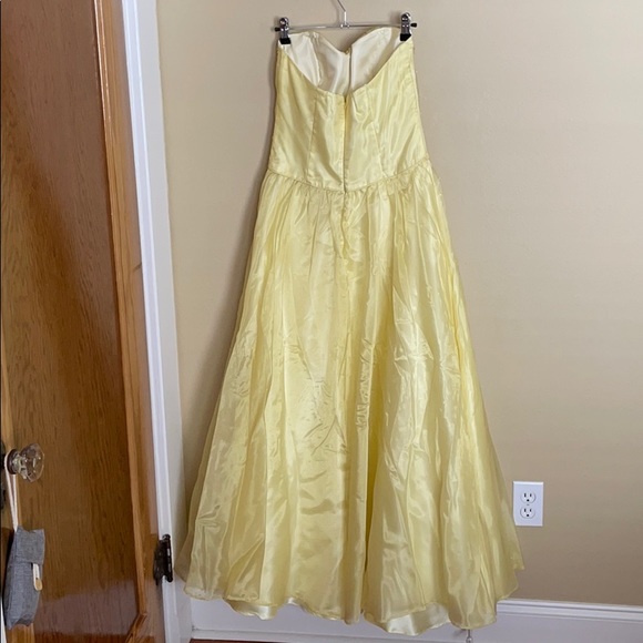Yellow Formal Dress - Picture 2 of 3